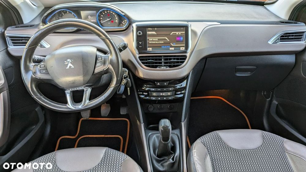 Peugeot 2008 1.6 e-HDi Active S&S - 21