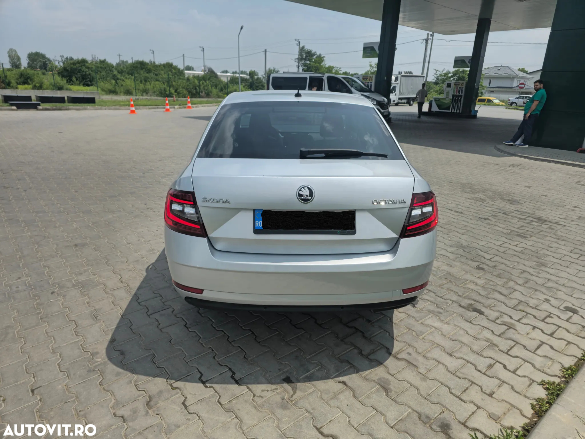 Skoda Octavia 2.0 TDI Ambition - 3