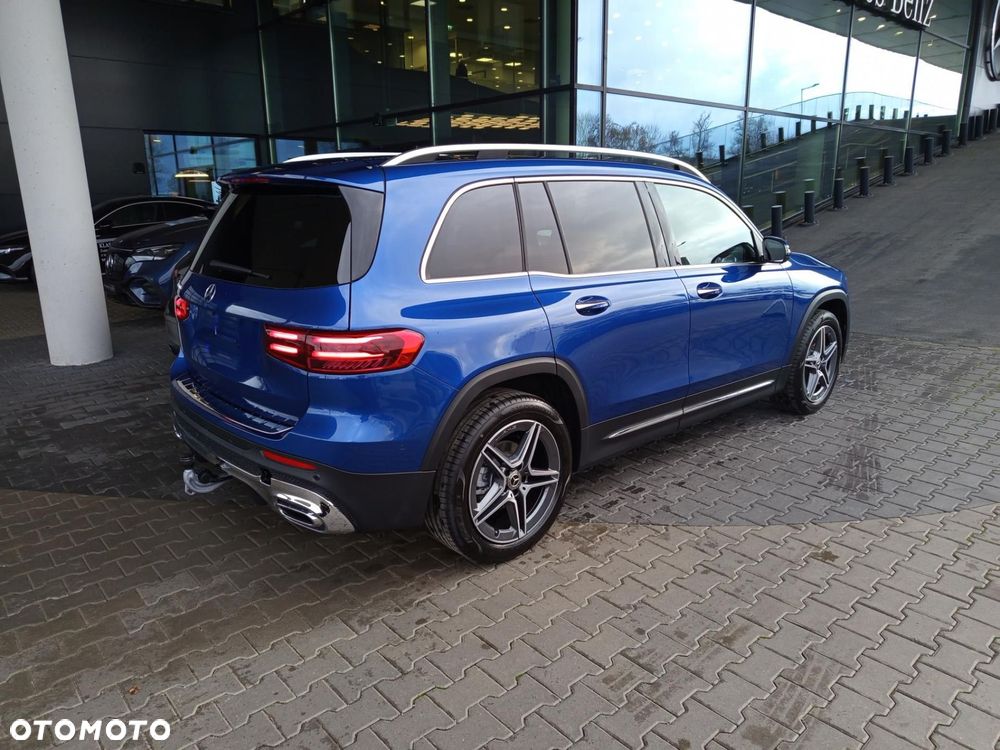 Mercedes-Benz GLB - 5