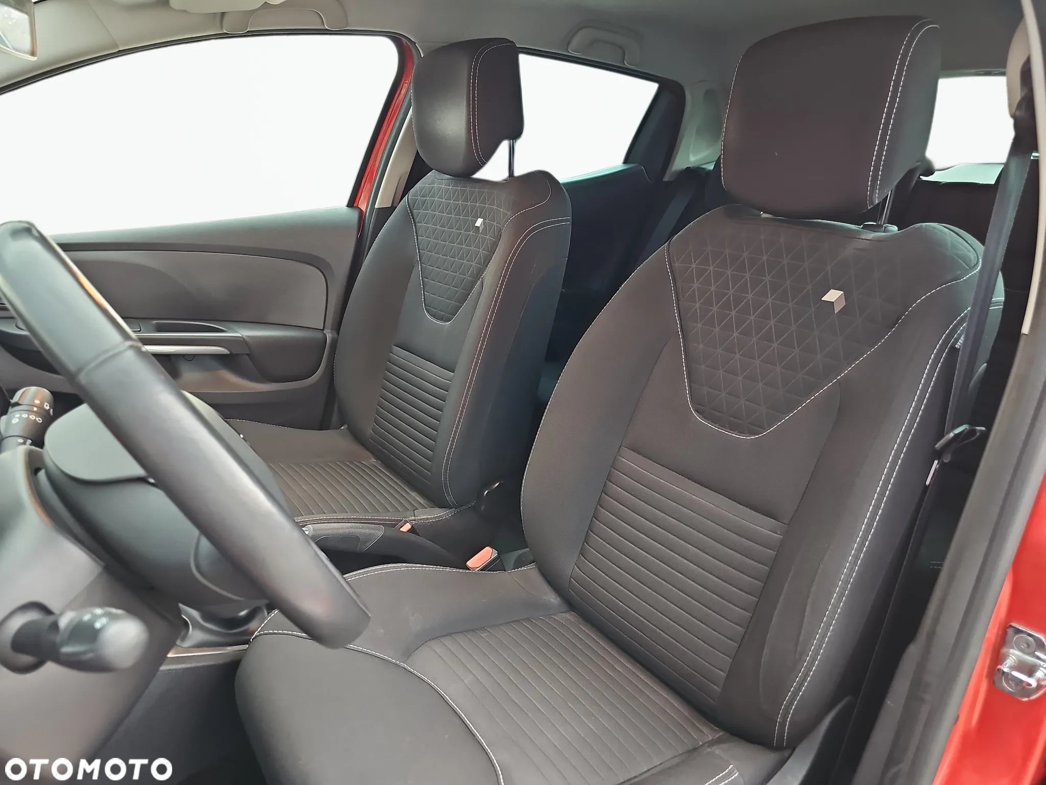 Renault Clio 0.9 Energy TCe Limited - 12