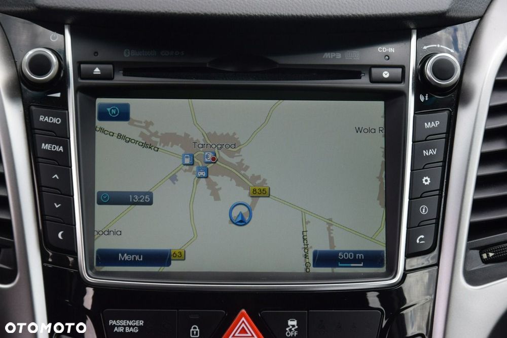 Hyundai i30 1.6 CRDi Fifa World Cup Edition - 27