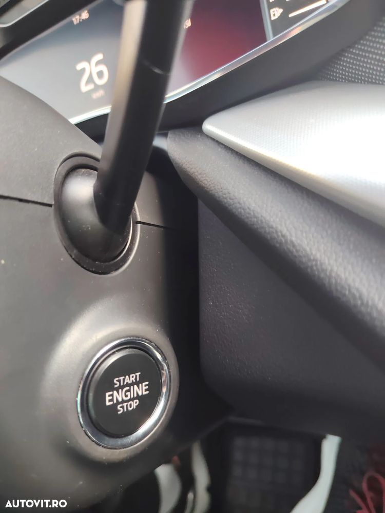 Skoda Octavia 2.0 TDI DSG Exclusive - 5