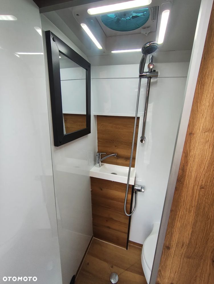 Volkswagen Crafter - 33