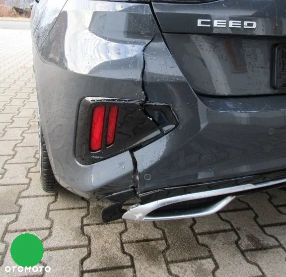 Kia Ceed 1.5 T-GDI GT-Line DCT - 36