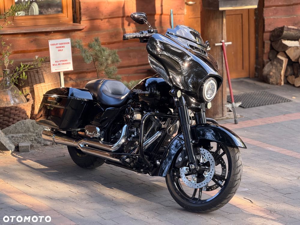 Harley-Davidson Touring Street Glide - 6
