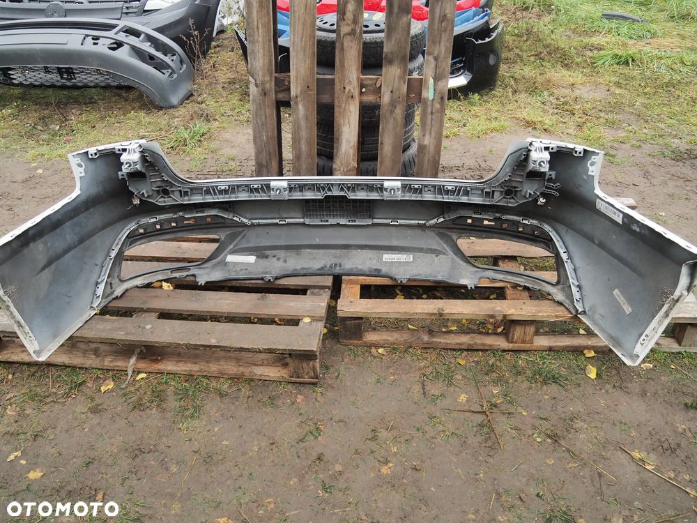 Zderzak tył tylny Audi A4 B9 Avant Kombi S-Line Ibisweiss - 15