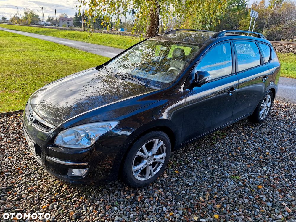 Hyundai i30 1.6 CRDi Comfort - 1