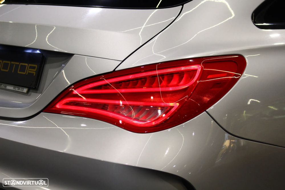 Mercedes-Benz CLA 200 Shooting Brake (CDI) d AMG Line - 11