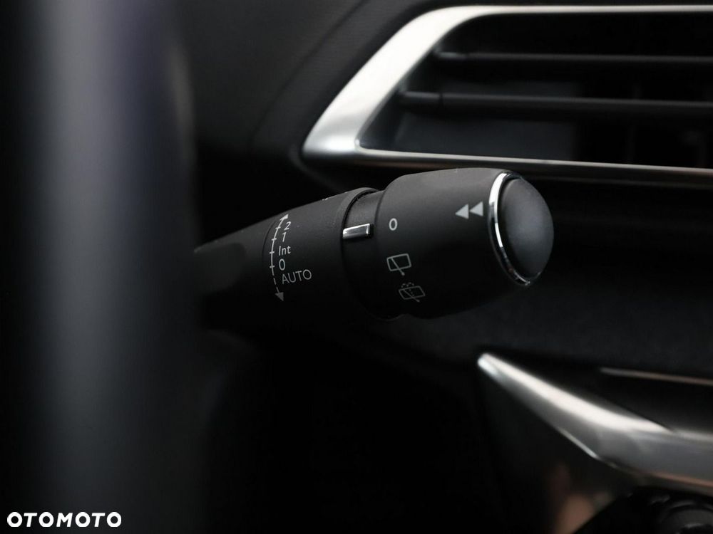 Peugeot 3008 1.2 PureTech Allure - 34