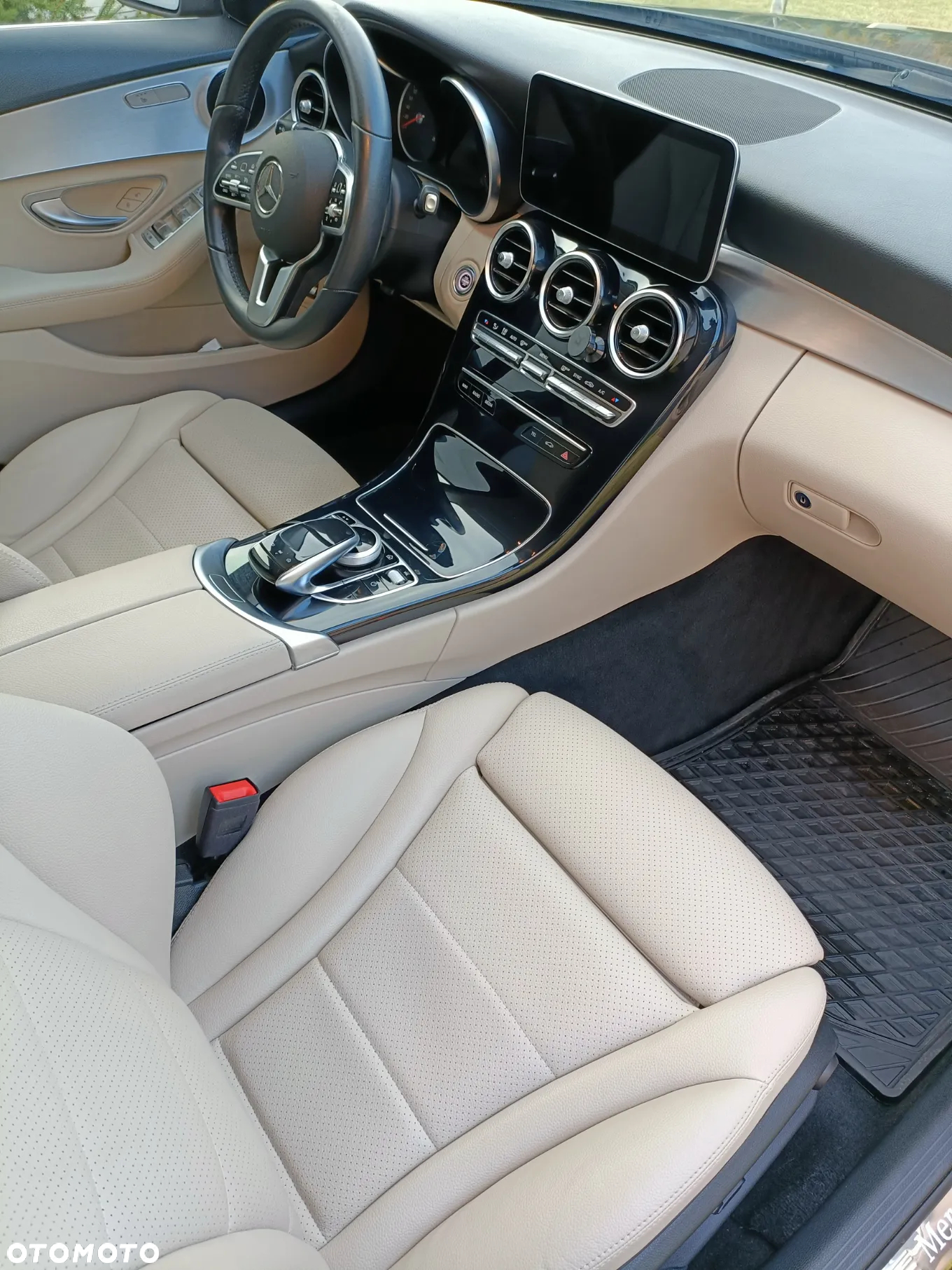 Mercedes-Benz Klasa C 180 9G-TRONIC - 8