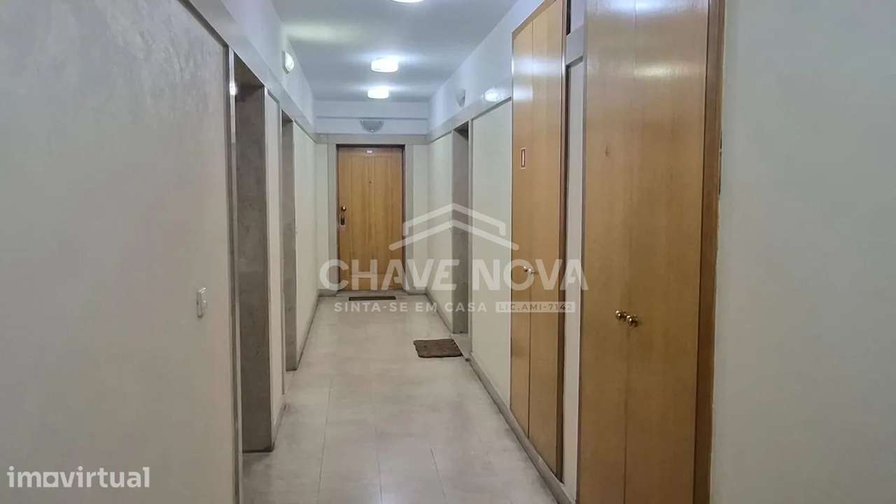 T1 c/ Elevador no Centro de São Mamede de Infesta - Grande imagem: 4/22