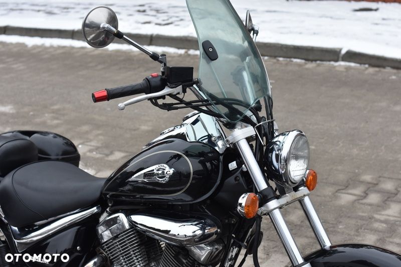 Suzuki Intruder - 4
