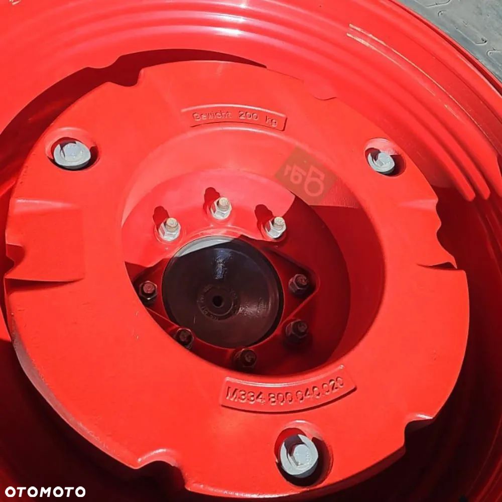 OBCIĄŻNIKI TYLNYCH KÓŁ 200KG M334800040020 Fendt 311 Vario - 2