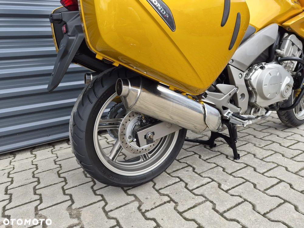 Honda CBF - 9
