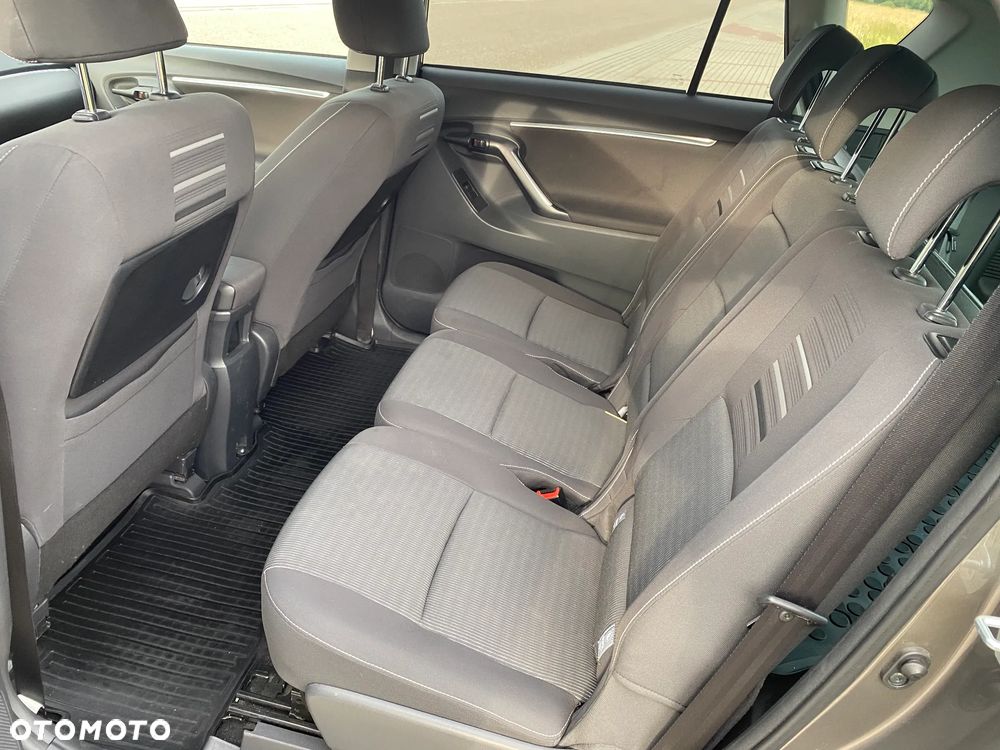 Toyota Verso 1.8 Premium EU6 - 25