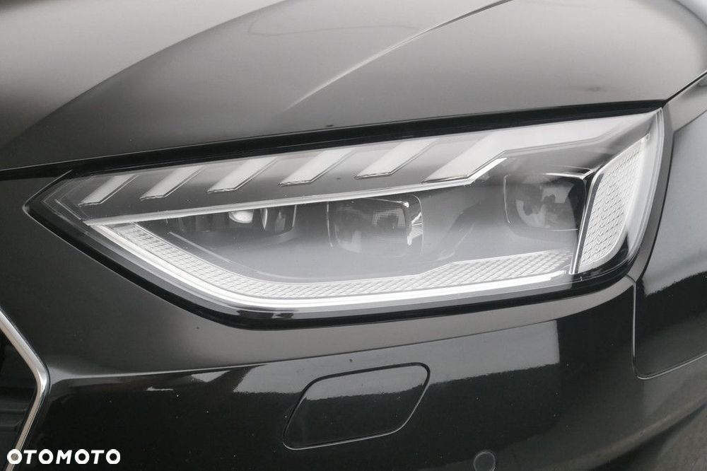 Audi A4 Avant - 13