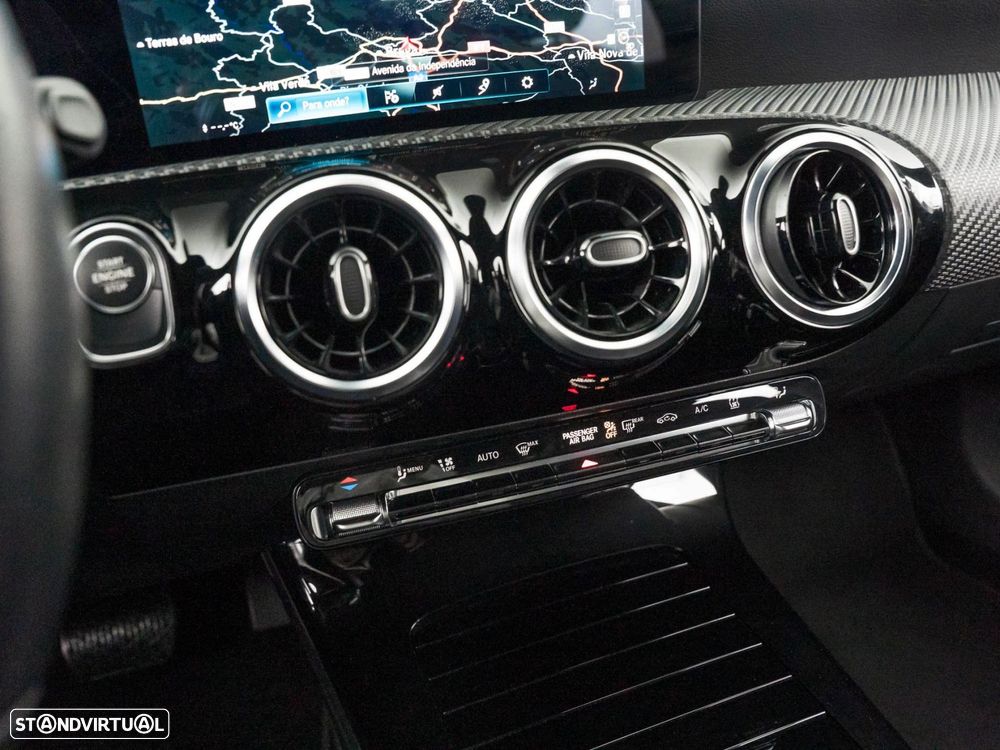 Mercedes-Benz CLA 250 e Shooting Brake Style Plus - 24