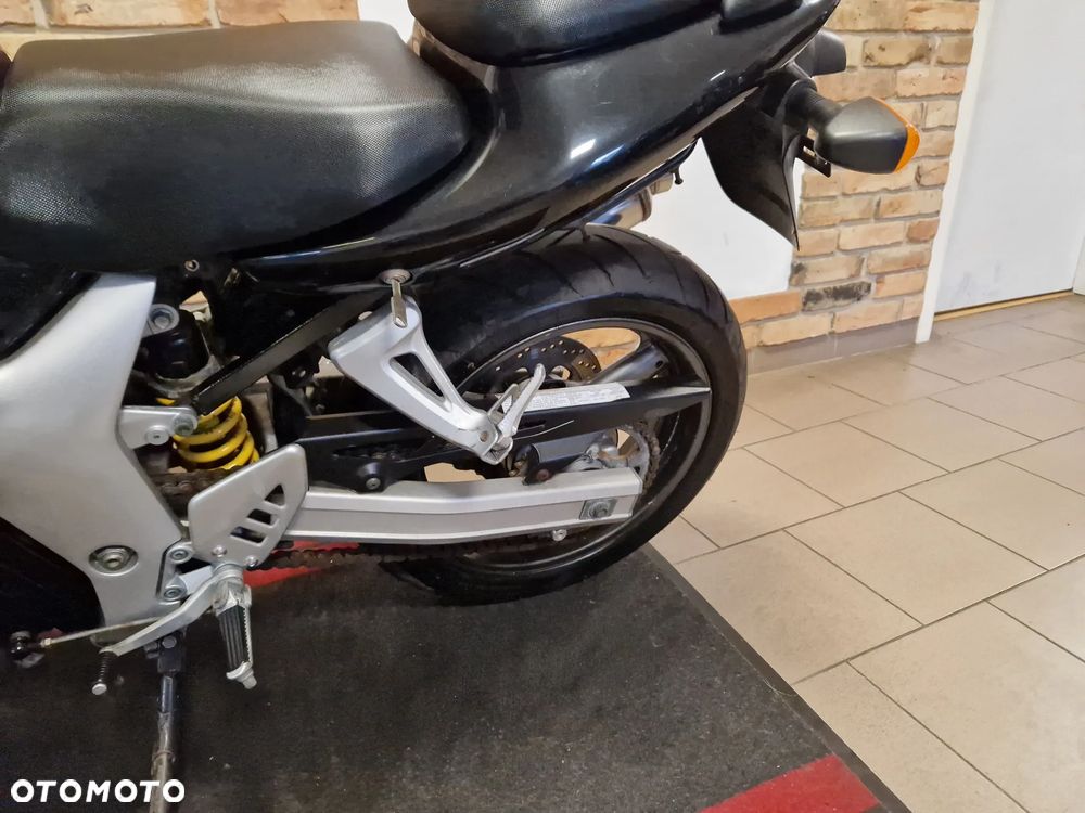 Suzuki SV - 14