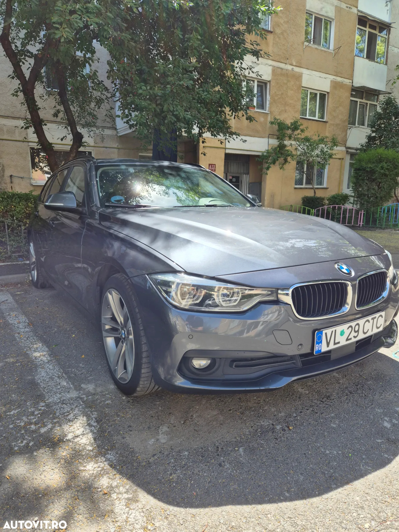 BMW Seria 3 - 2