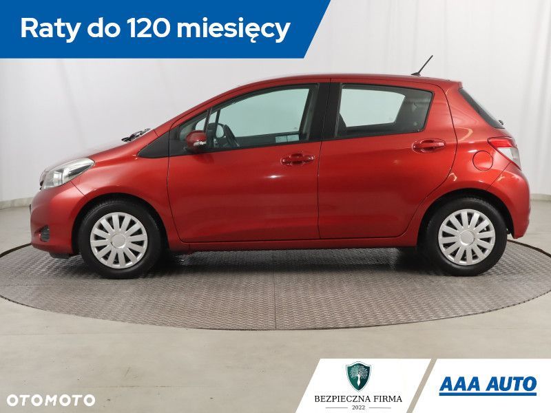 Toyota Yaris - 4