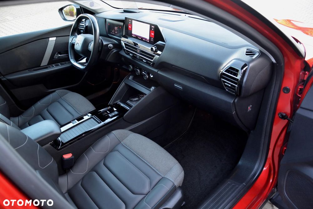 Citroën C4 BlueHDi 130 Stop&Start EAT8 SHINE - 27