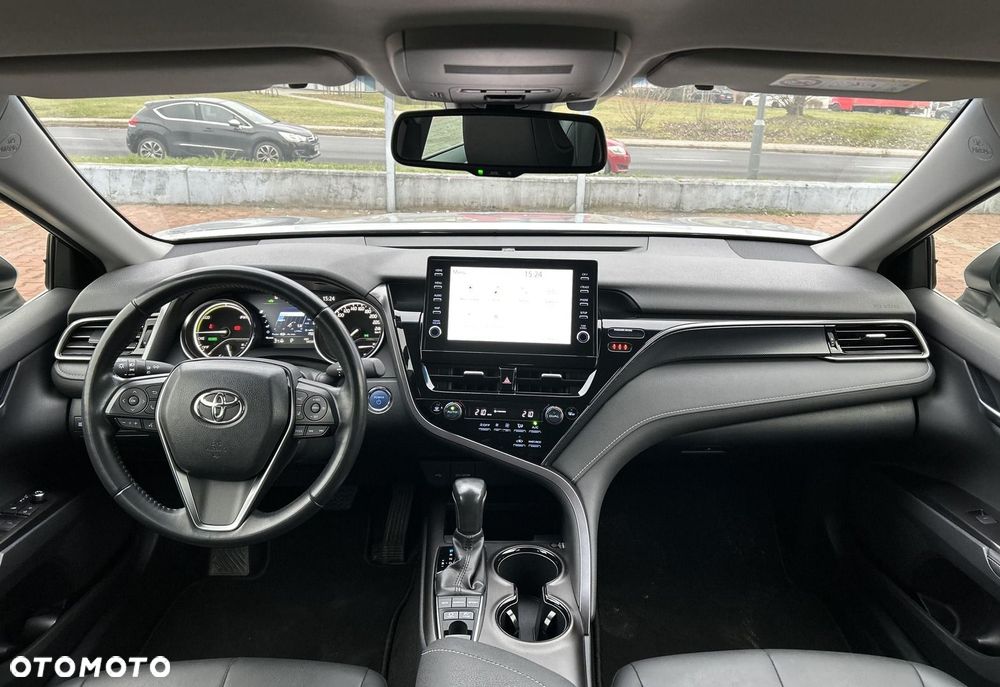 Toyota Camry 2.5 Hybrid Prestige CVT - 11