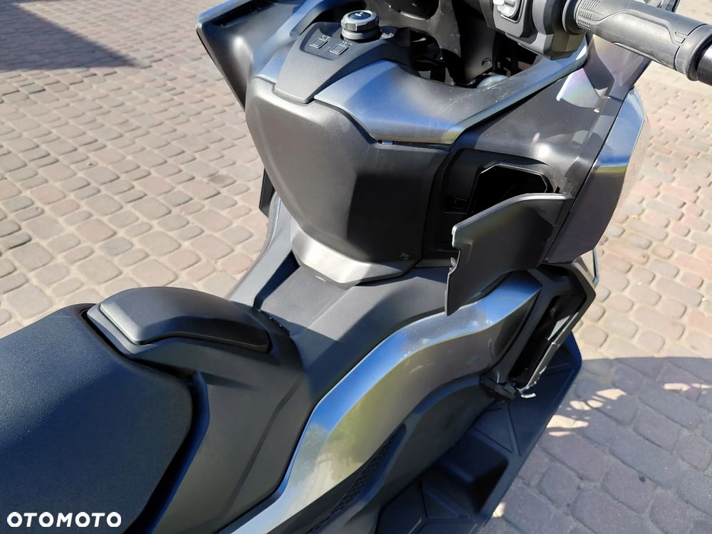 Honda Inny - 16