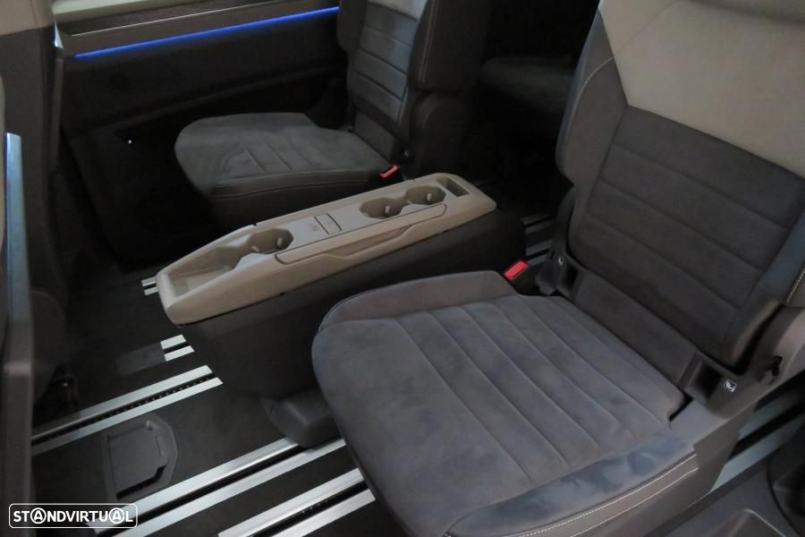 VW Multivan 2.0 TDI Style Longa DSG - 48