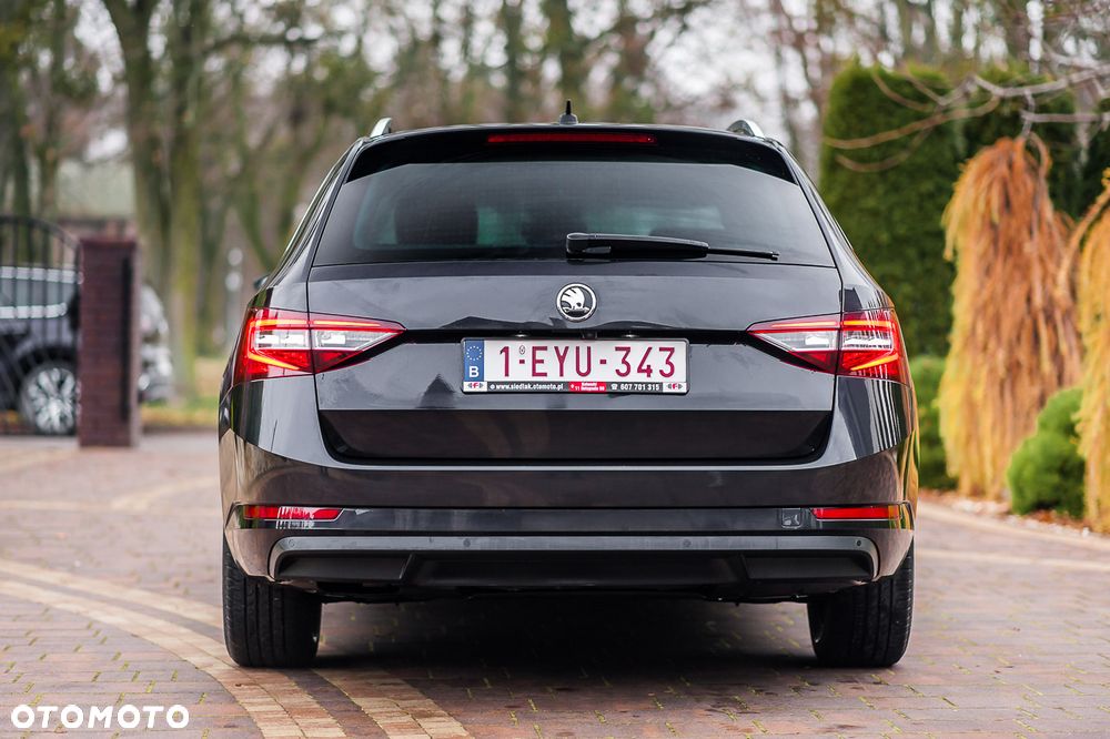 Skoda Superb 1.6 TDI Style - 6