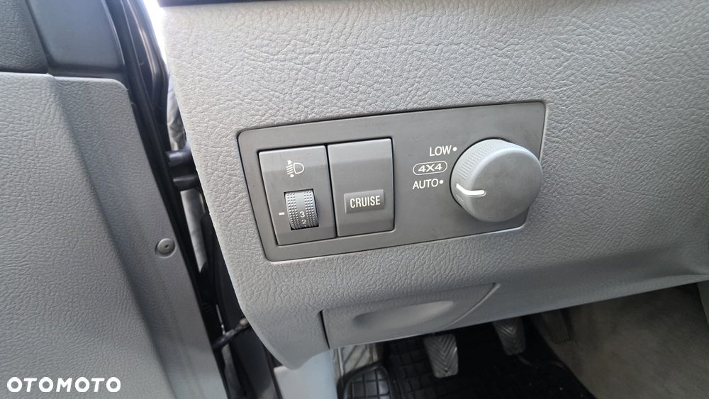 Mitsubishi Outlander 2.0 Turbo 4WD - 24