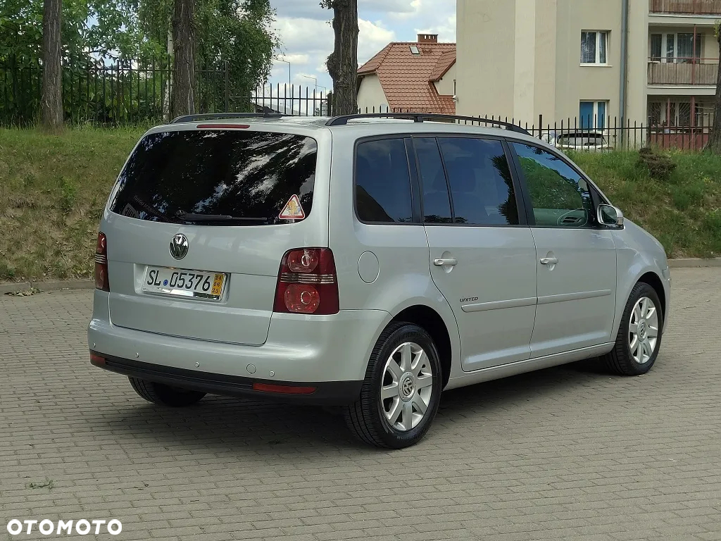 Volkswagen Touran 1.9 TDI United - 4