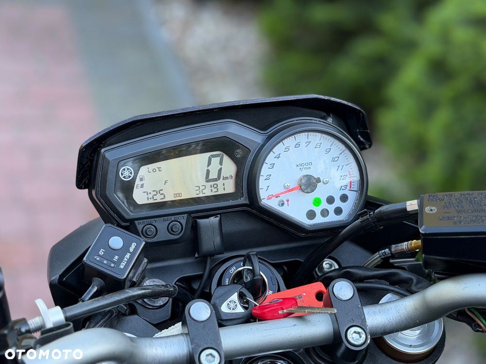 Yamaha FZ8 - 30