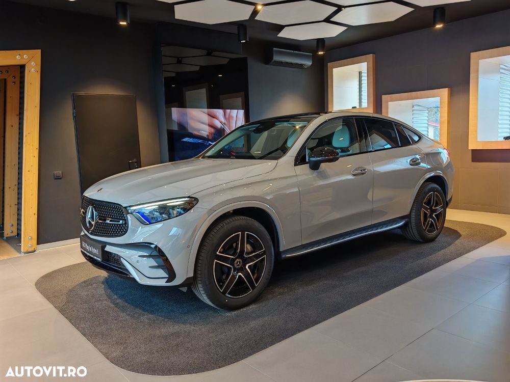 Mercedes-Benz GLC 300 e 4Matic 9G-TRONIC Edition AMG Line - 9