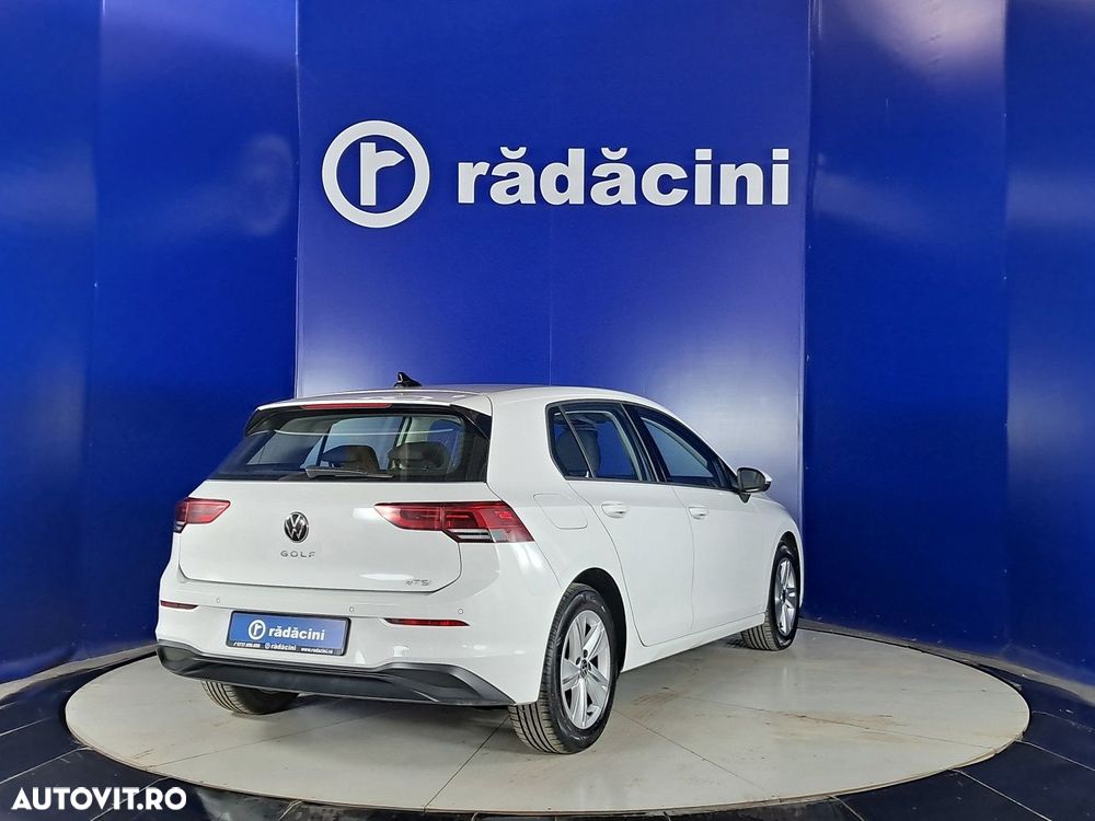 Volkswagen Golf - 7
