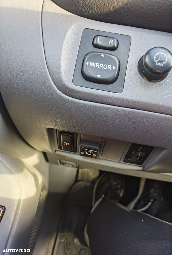 Toyota RAV4 2.0 Aut Sol - 13