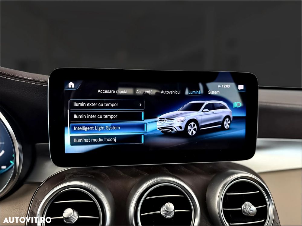 Mercedes-Benz GLC 300 de 4Matic 9G-TRONIC - 22