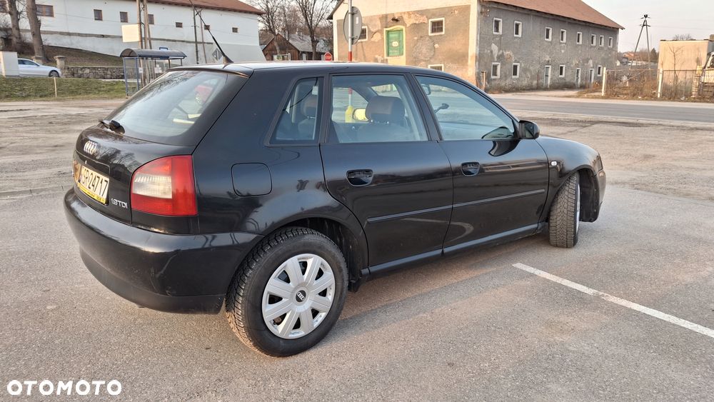 Audi A3 Sportback - 8