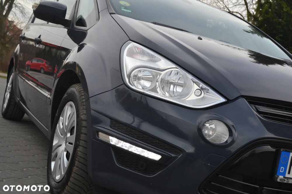 Ford S-Max 2.0 TDCi DPF Titanium - 9
