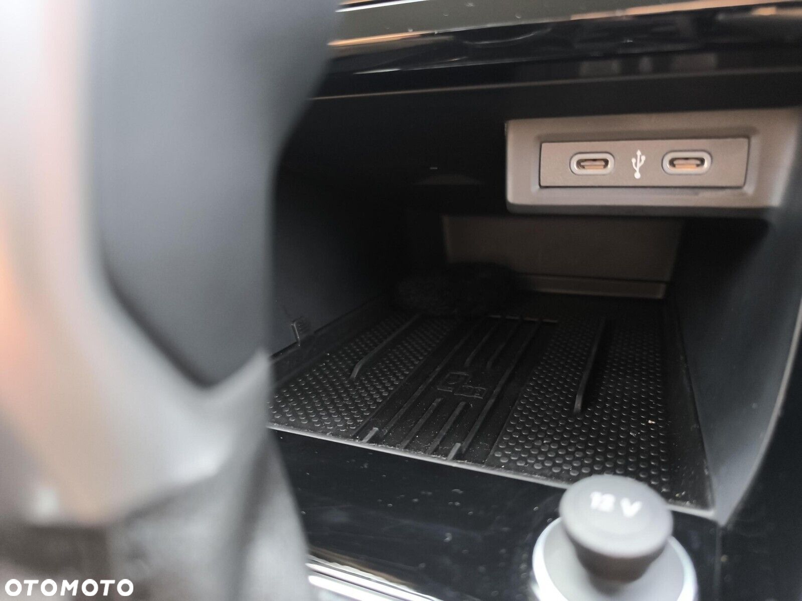 Volkswagen T-Cross - 32