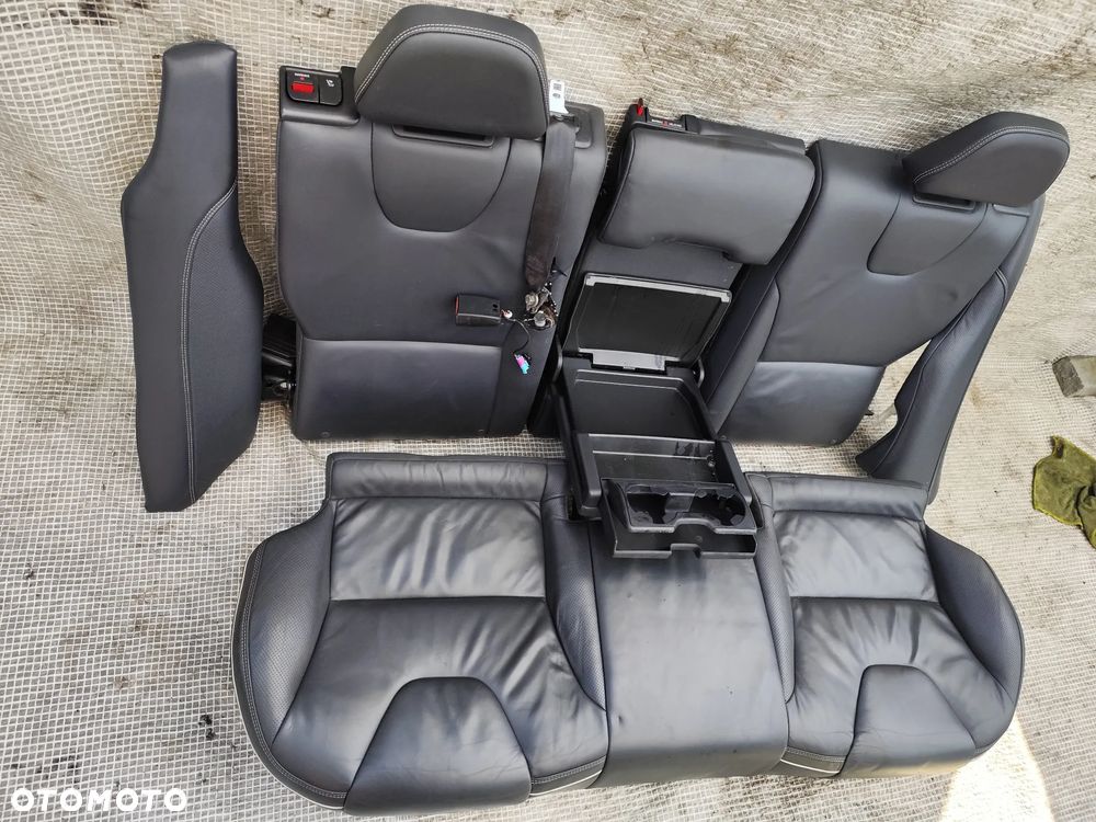 Volvo XC60 I Lift 13-18 R-Design Kanapa Tylna Oparcie Skóra Skórzana - 7