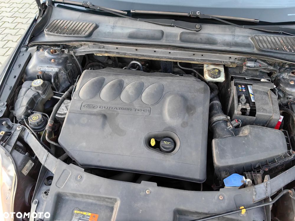 Ford Mondeo 2.0 TDCi Titanium - 28