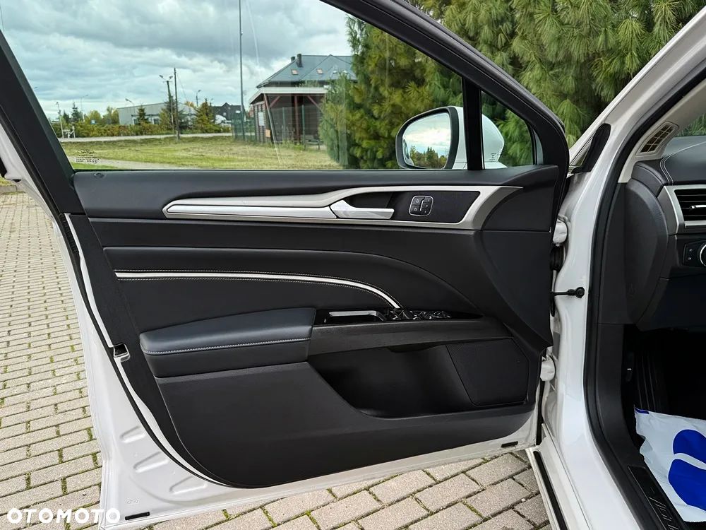 Ford Mondeo 2.0 TDCi Start-Stopp PowerShift-Aut Vignale - 27
