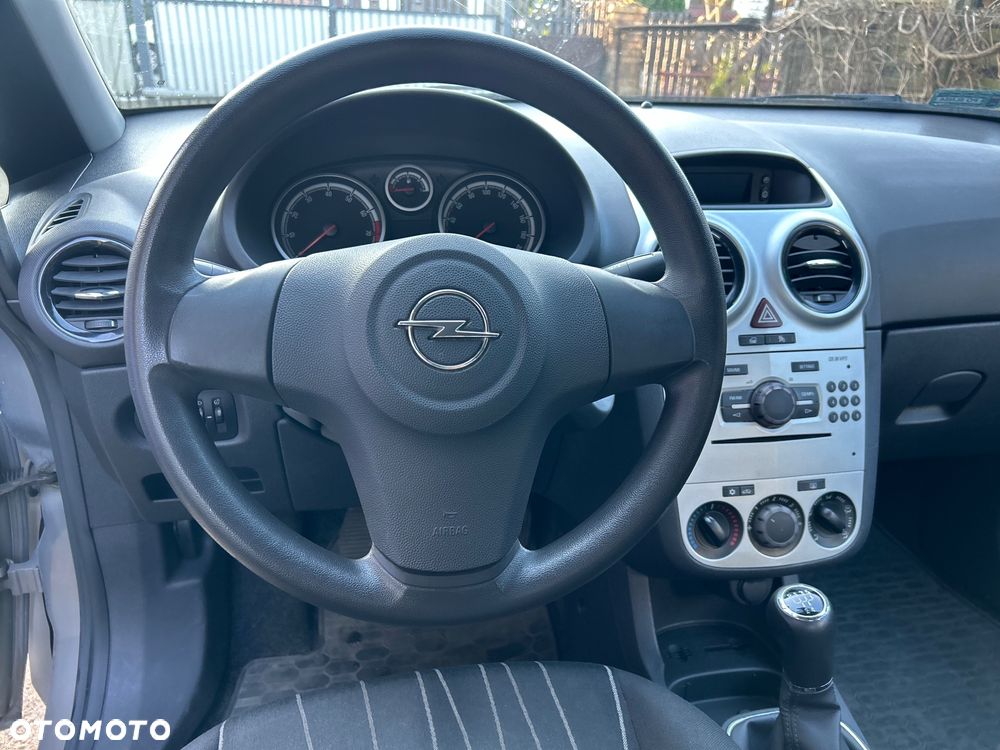 Opel Corsa 1.4 16V 111 - 25