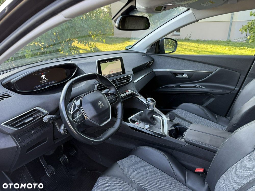 Peugeot 5008 2.0 HDi Allure 7os - 21