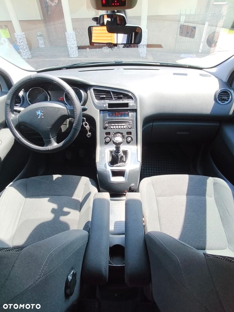 Peugeot 5008 1.6 HDi Active 7os - 6