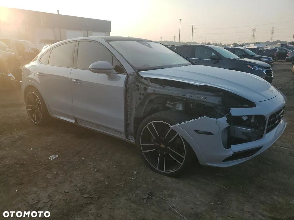 Porsche Cayenne Coupe - 5