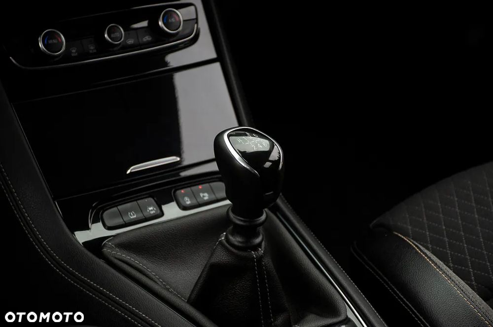 Opel Grandland X 1.5 D Start/Stop Business INNOVATION - 31