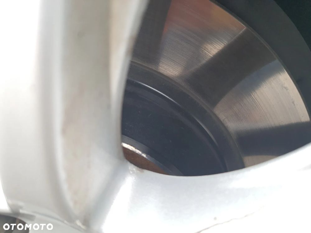 Ford Mondeo 2.0 TDCi Titanium - 19