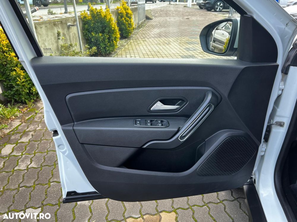 Dacia Duster 1.5 Blue dCi 4WD Prestige - 30