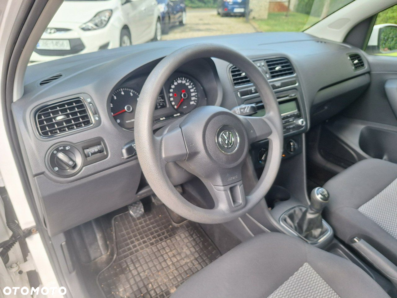 Volkswagen Polo 1.2 Trendline - 12